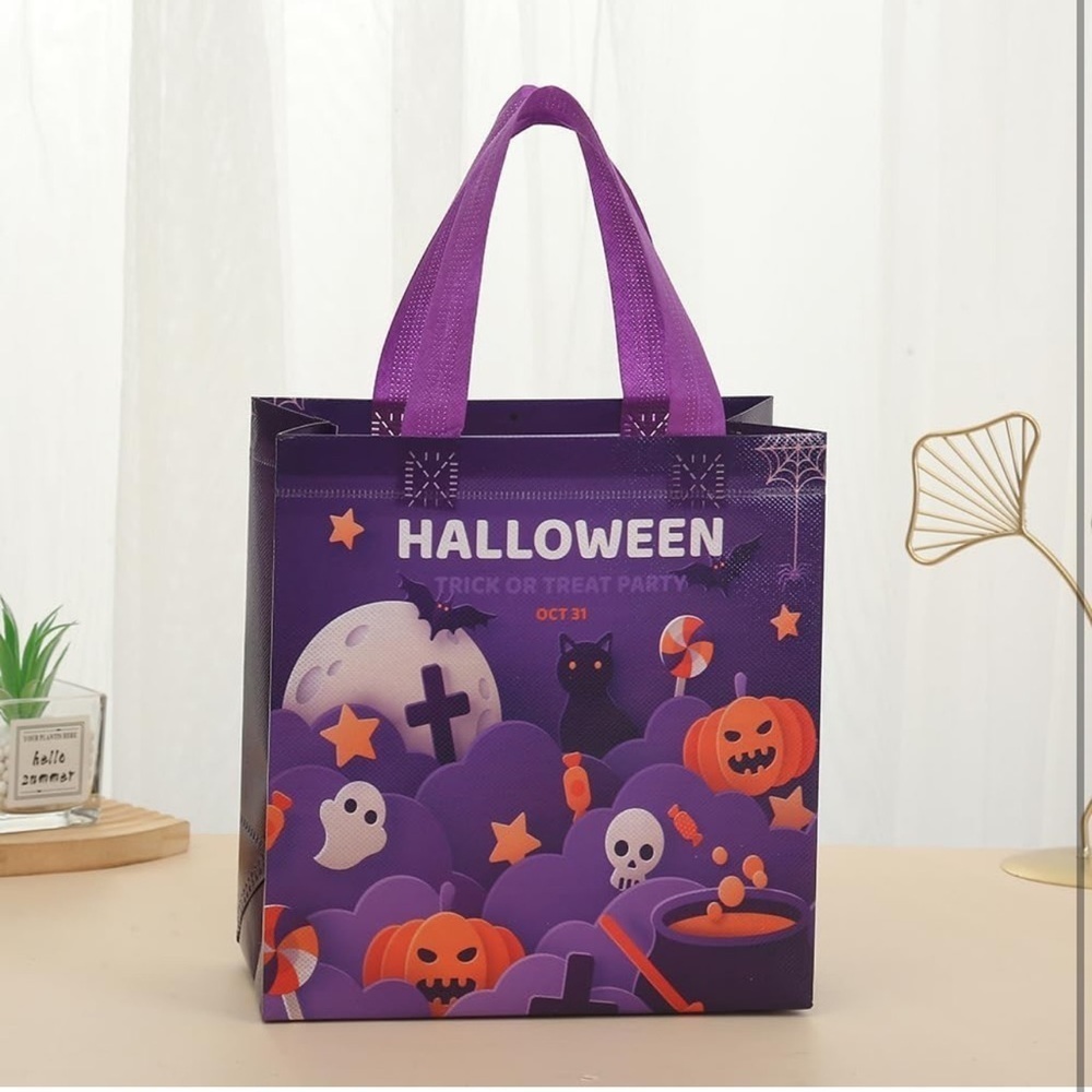 Reusable Halloween Horror, Woven Gift Bags - Birthday Parties, Gift Wrap…​​​ - Picture 6 of 8
